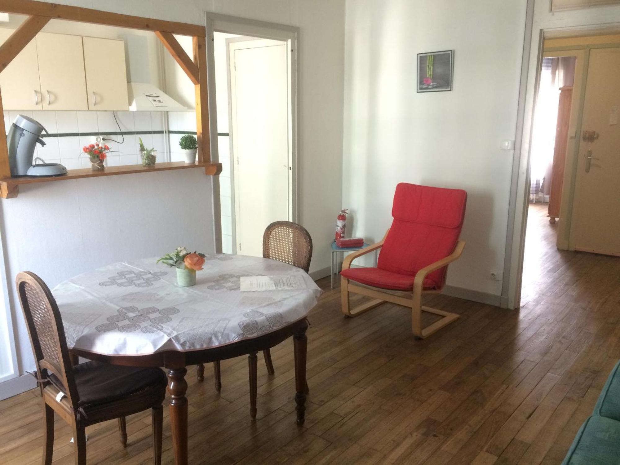 13 Boulvard Solferino T2 Agreable Pour Deux Pers Poitiers Exteriér fotografie